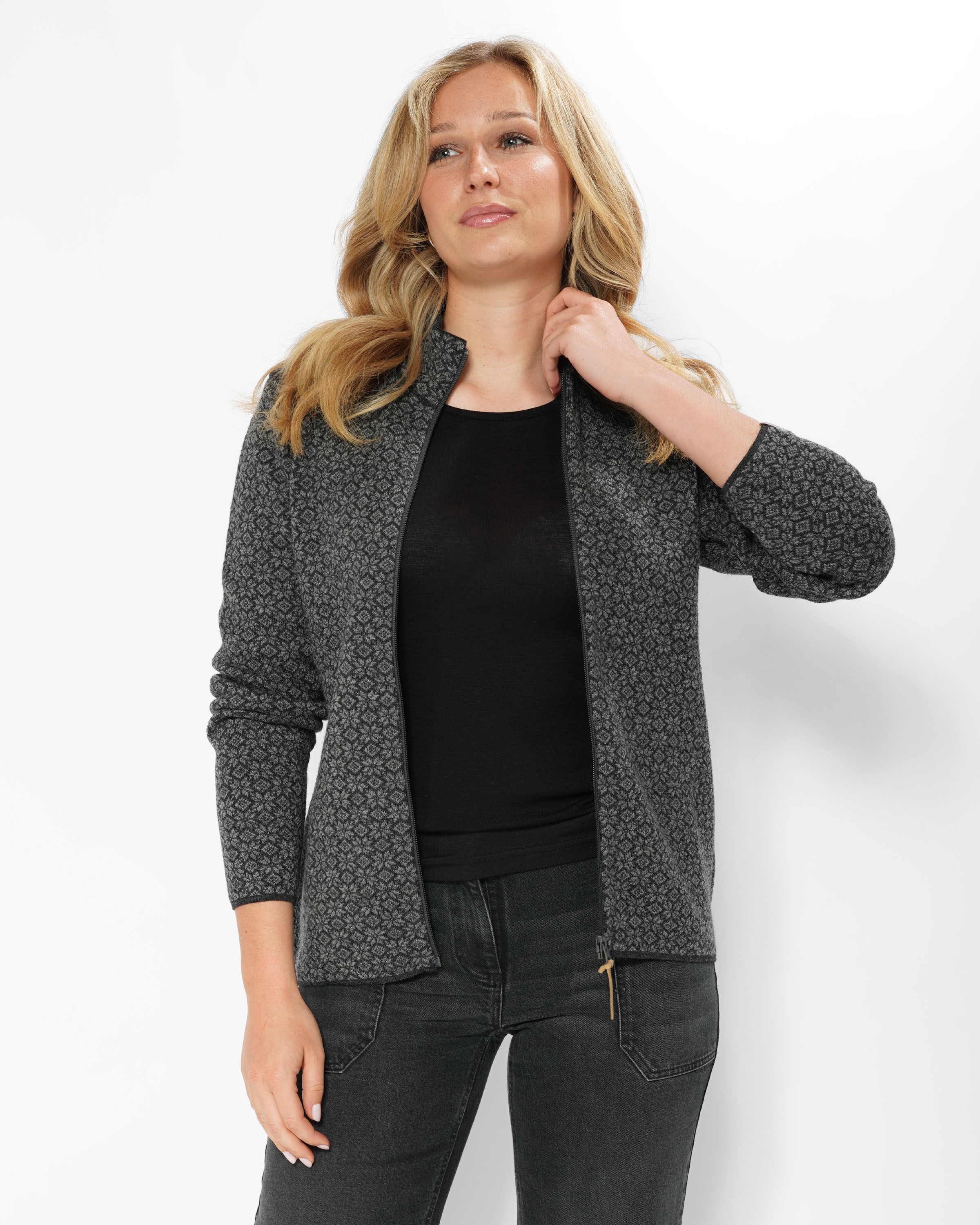 Eisstern Cardigan