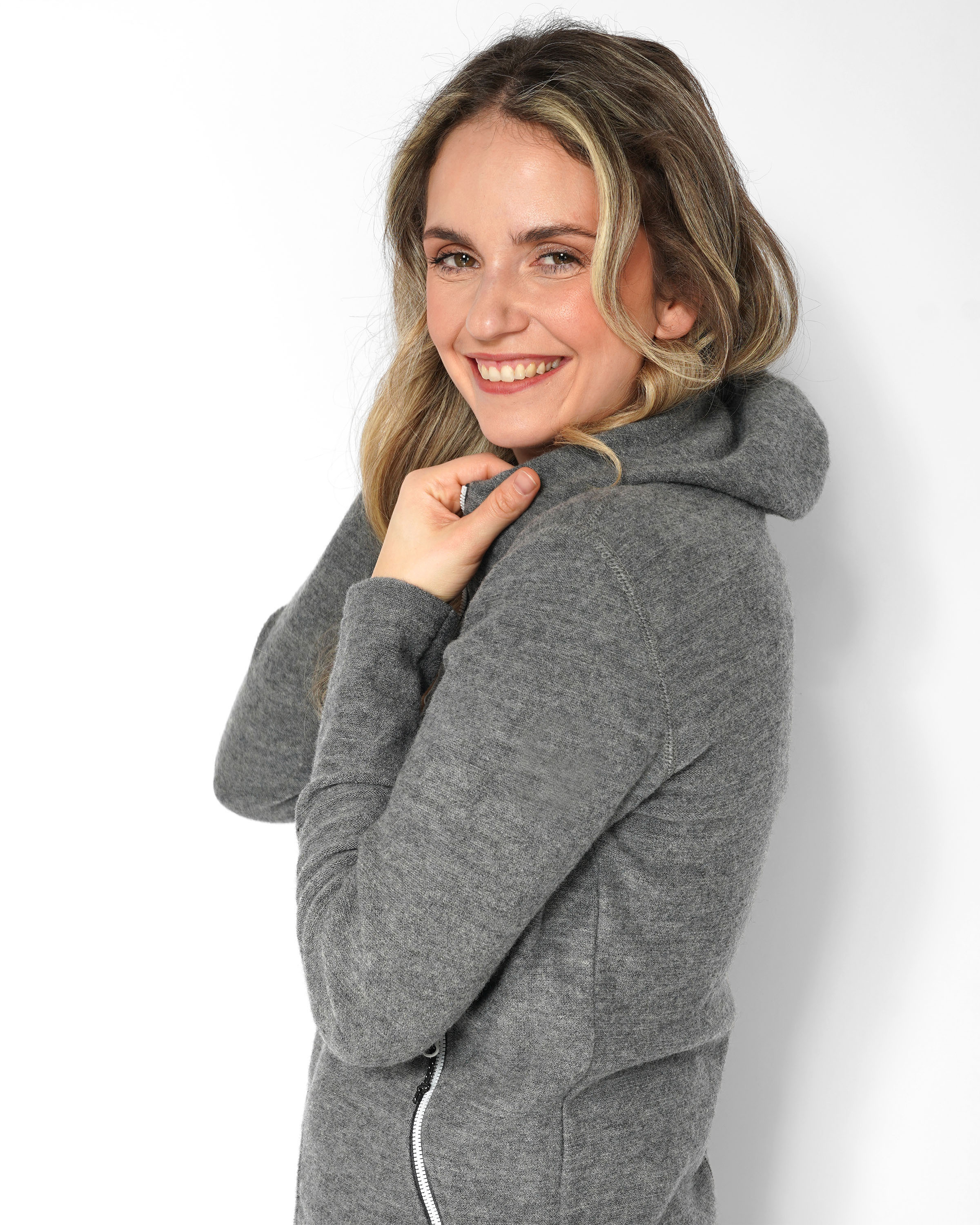 Walkjacke mit Kapuze