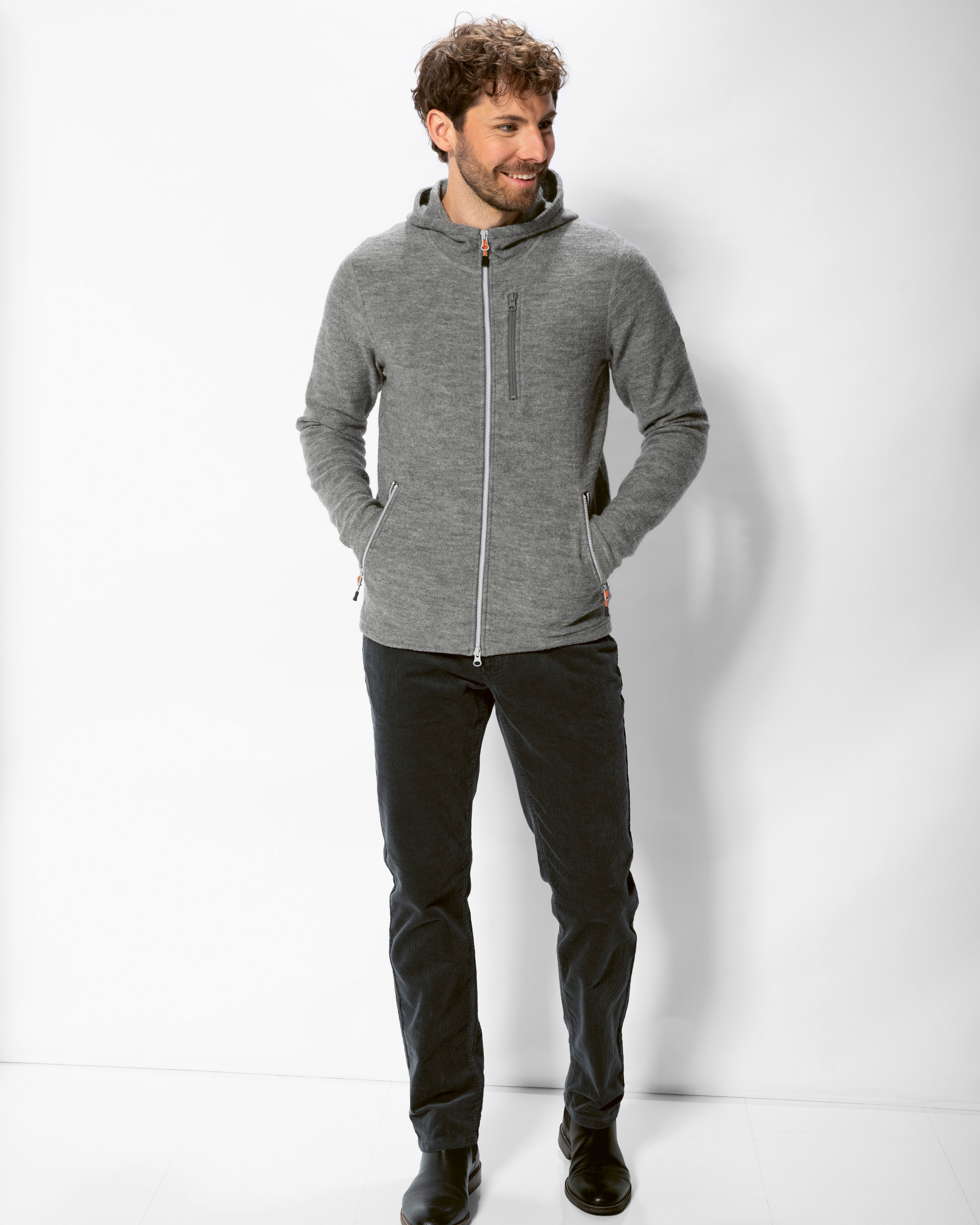 Walkjacke mit Kapuze
