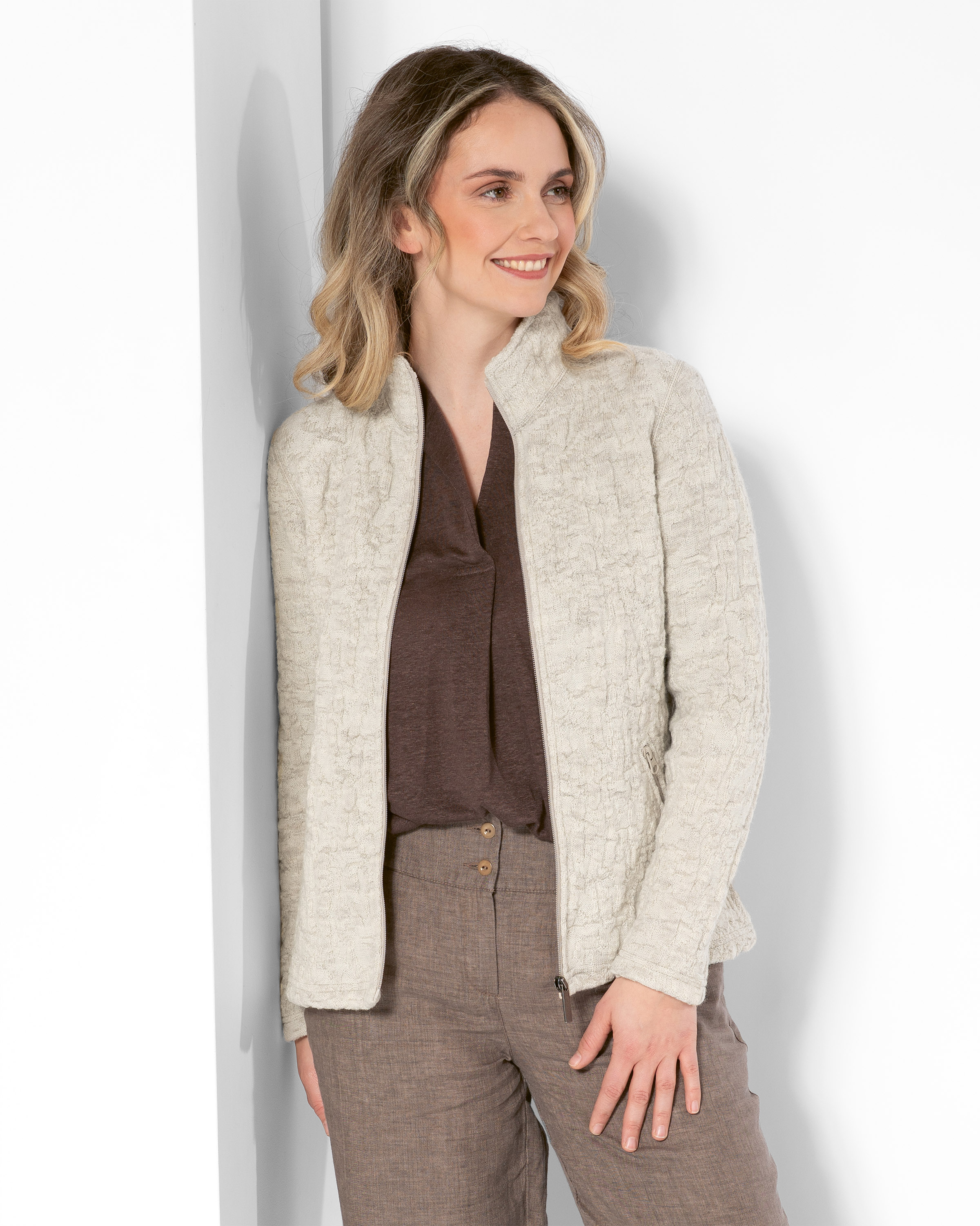 Undyed Jacquard Jacke