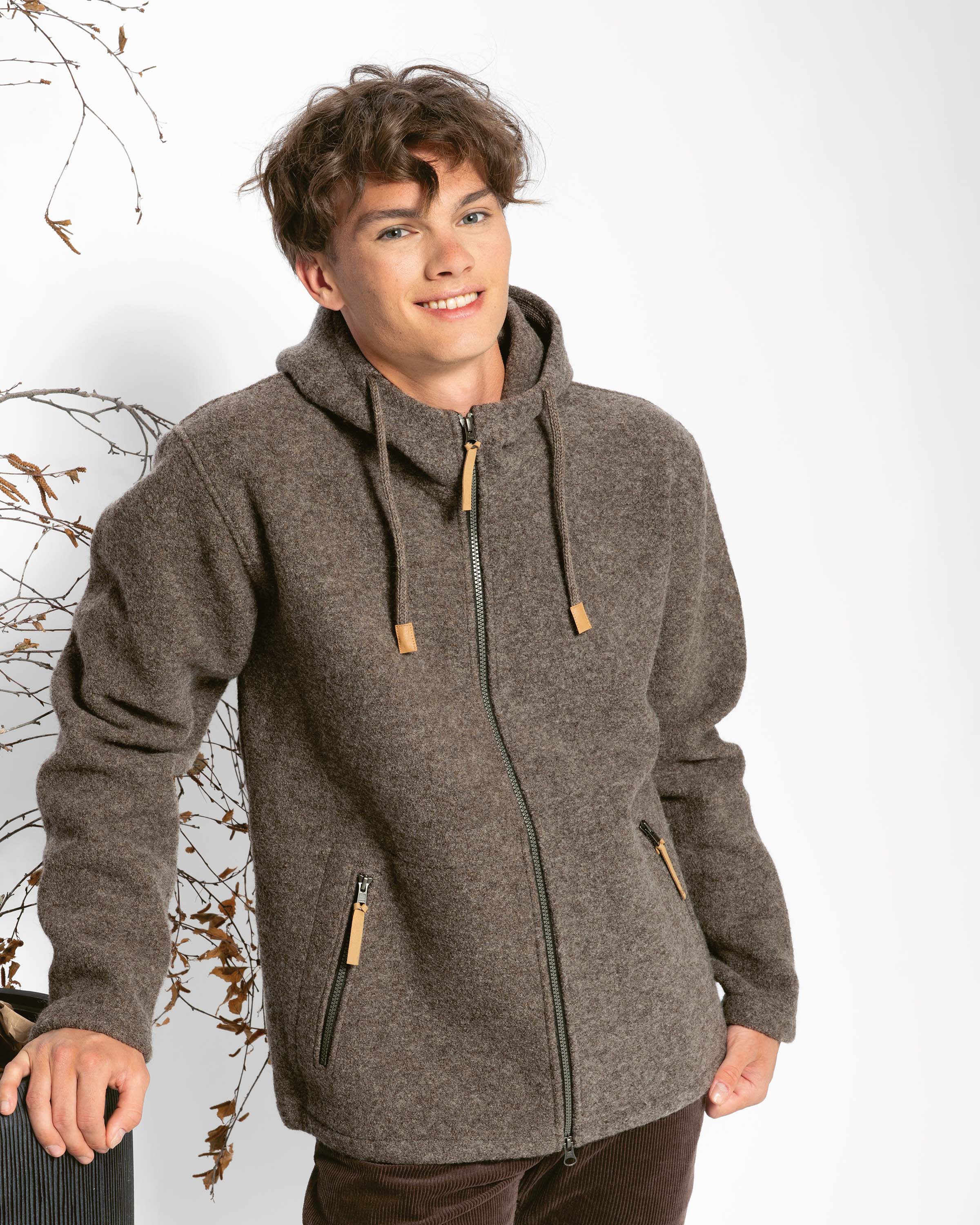 Undyed Walkjacke mit Kapuze