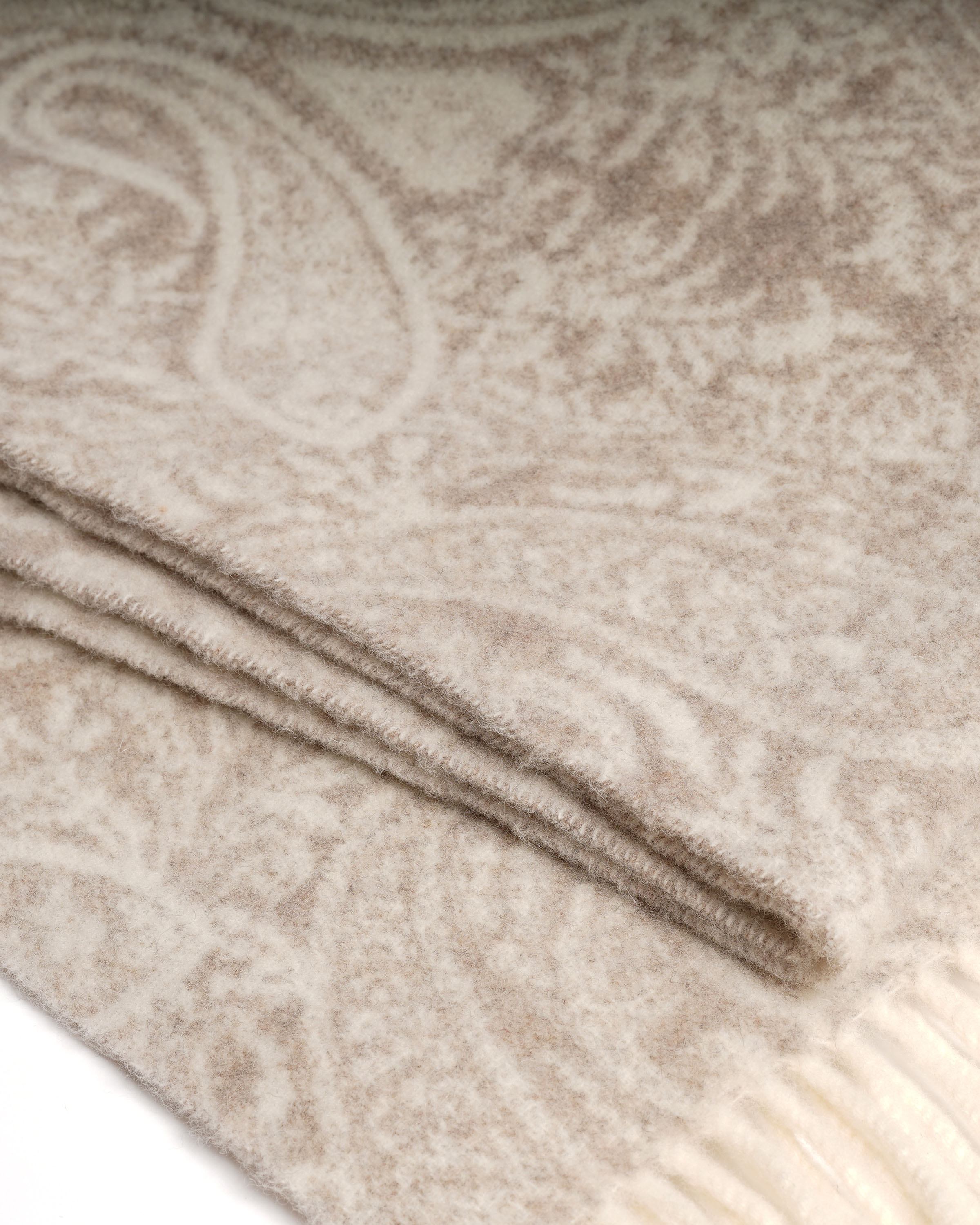 beige