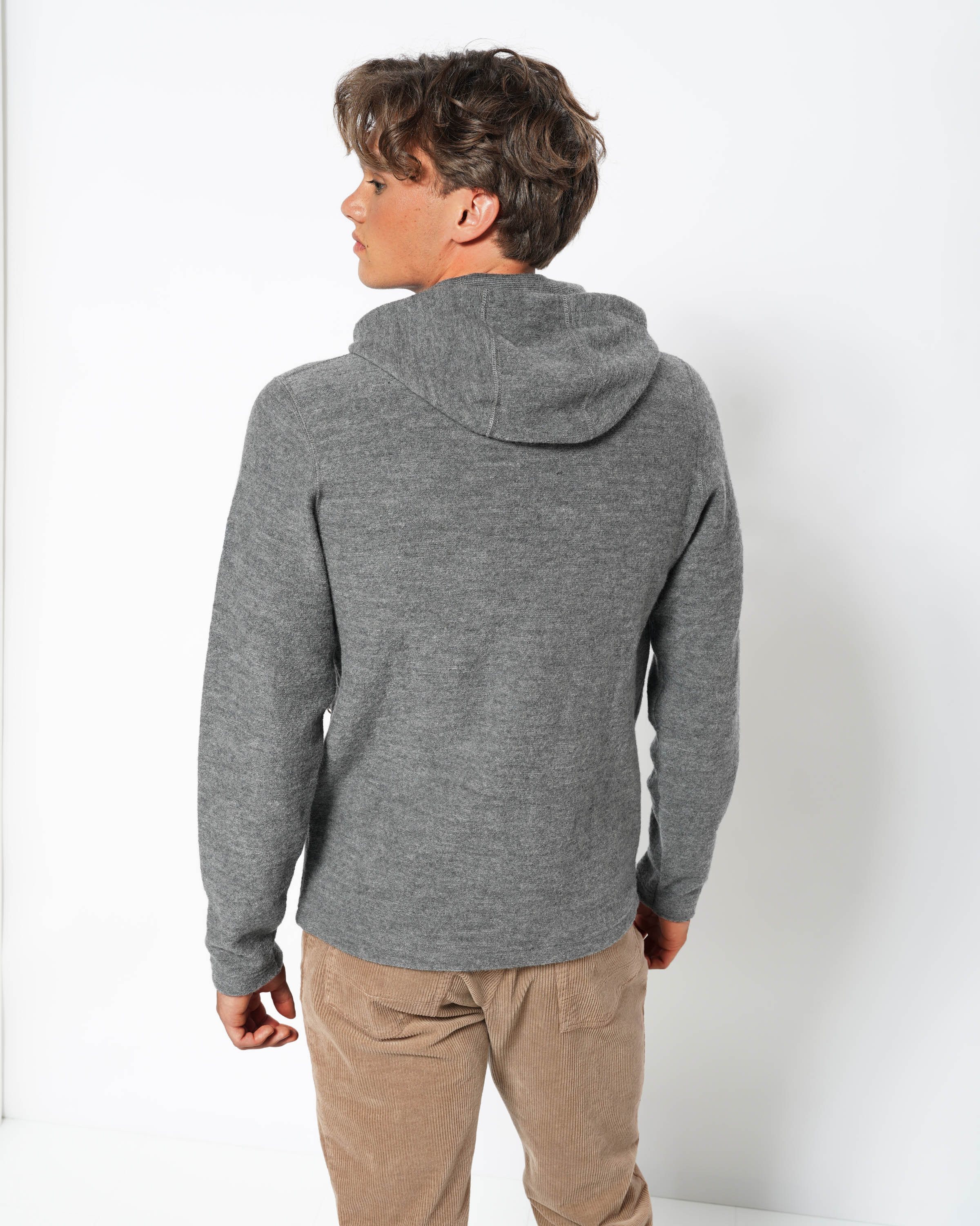 Walkjacke mit Kapuze