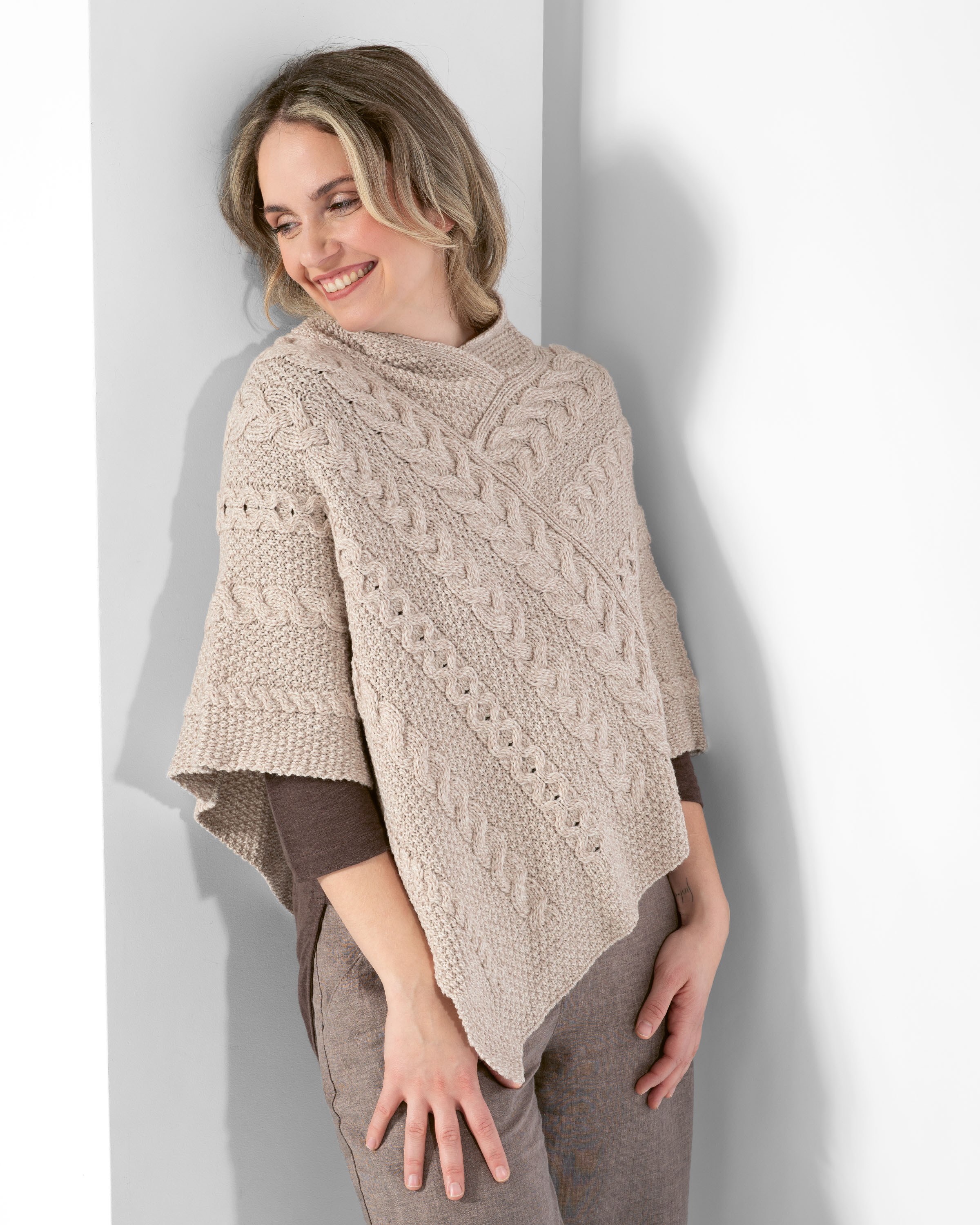 Strickponcho