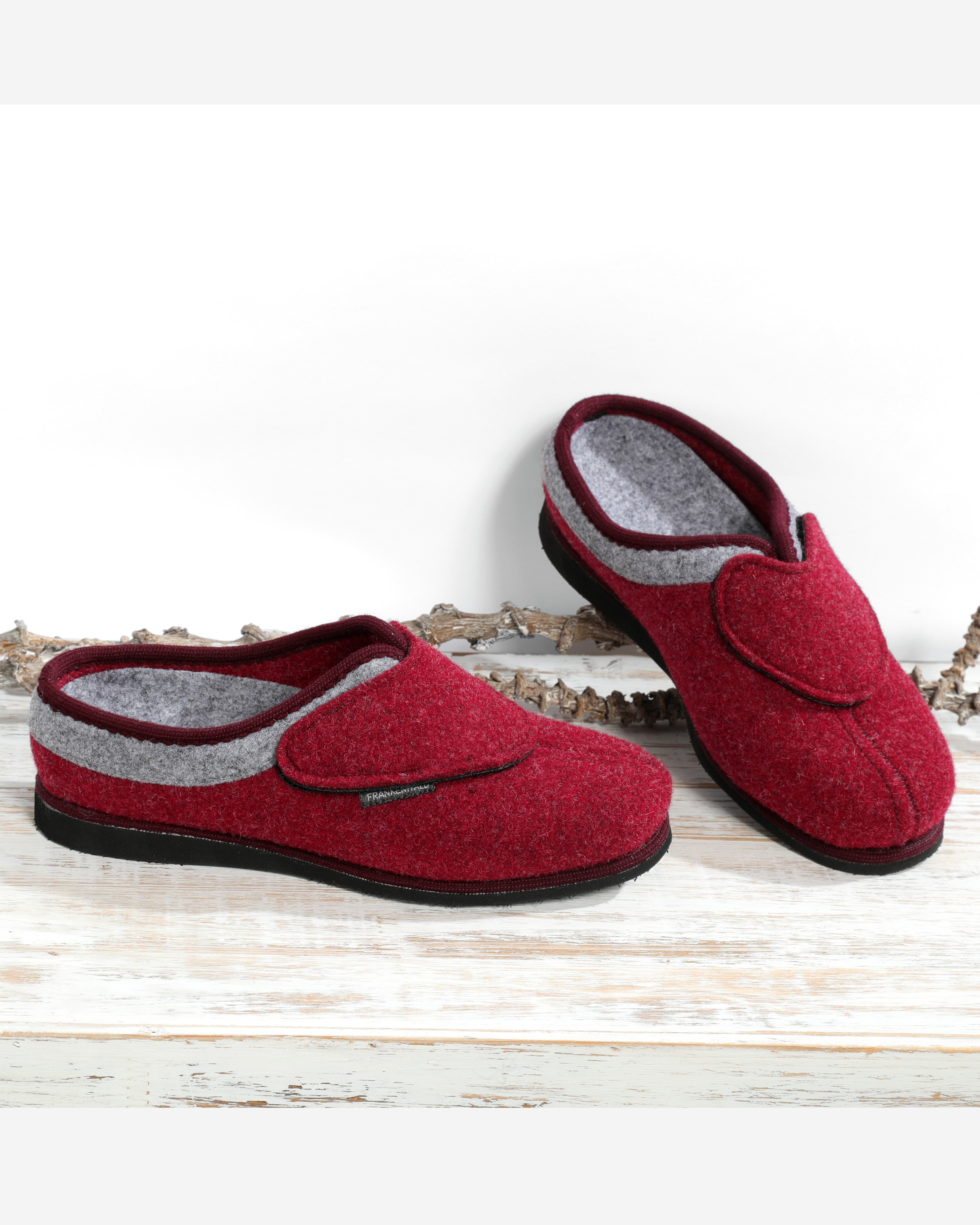 Wollfilz Pantoffel mit Klettverschluss